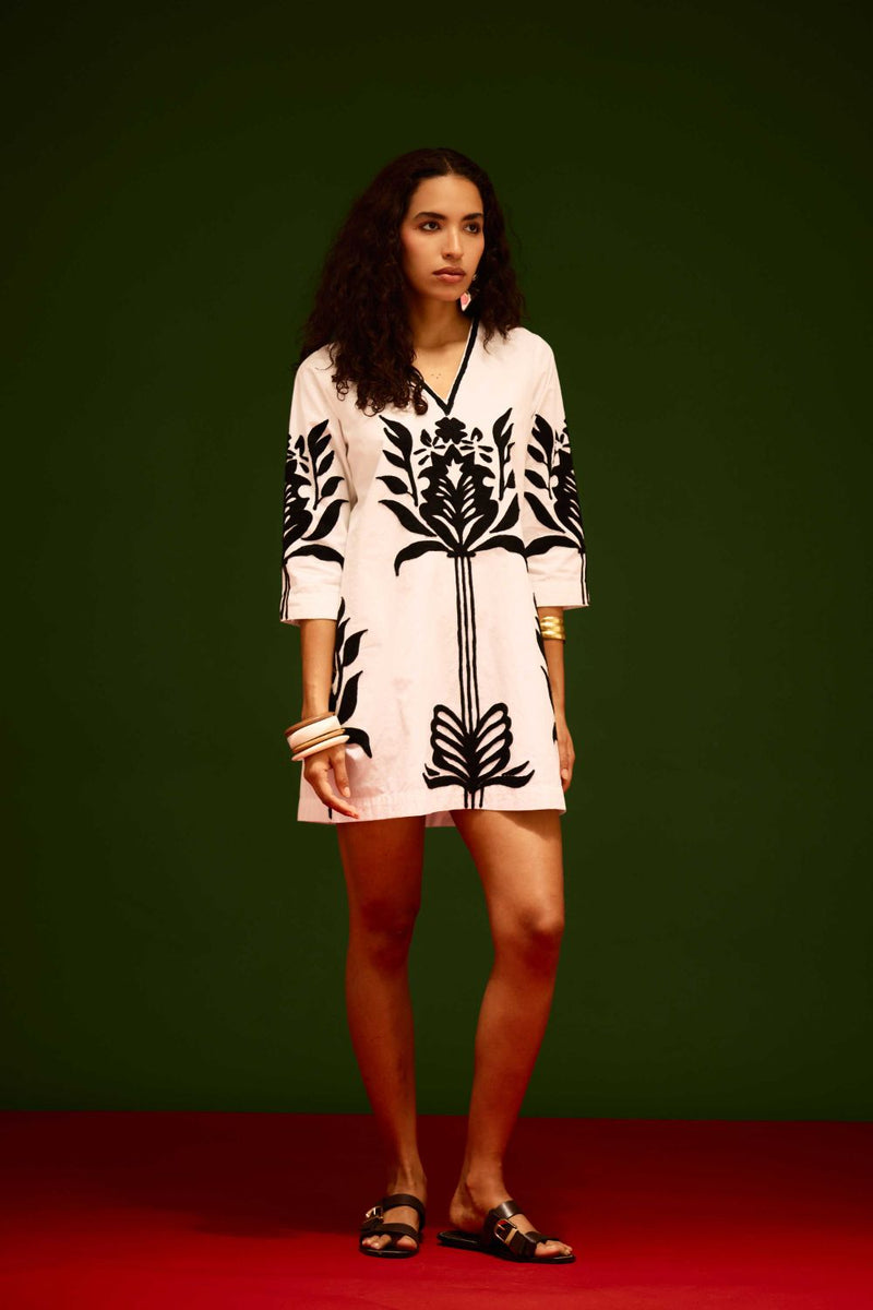Ivory Cotton Shift Dress With Black Tulip Thread Embroidery poplin Buy Ivory Cotton Shift Dress With Black Tulip Thread Embroidery from C&W | Dresses for Women by Indian Summer Story in ivory color for women in Singapore