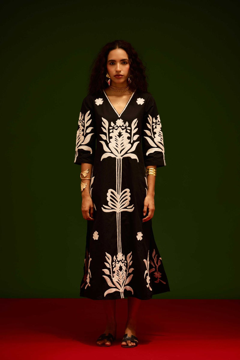 Black Cotton Maxi Dress With Ivory Tulip Thread Embroidery poplin Buy Black Cotton Maxi Dress With Ivory Tulip Thread Embroidery from C&W | Dresses for Women by Indian Summer Story in black color for women in Singapore