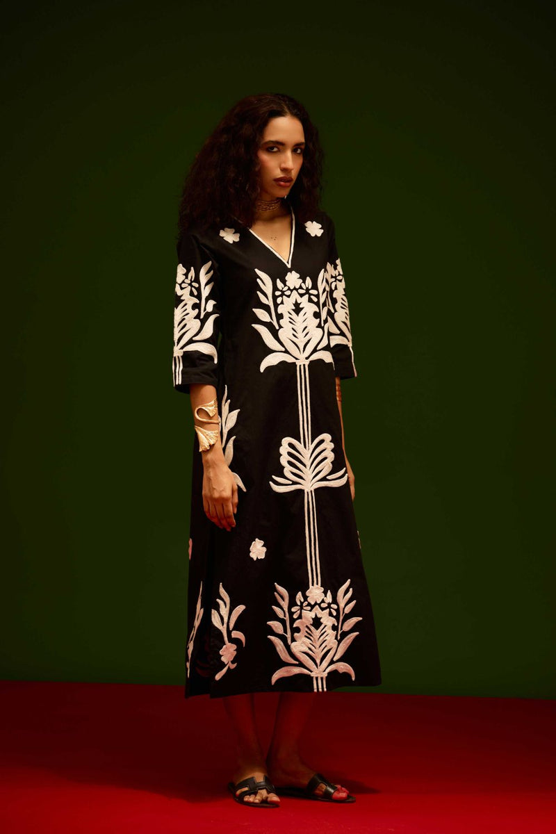 Black Cotton Maxi Dress With Ivory Tulip Thread Embroidery poplin Buy Black Cotton Maxi Dress With Ivory Tulip Thread Embroidery from C&W | Dresses for Women by Indian Summer Story in black color for women in Singapore