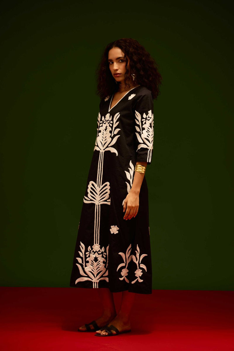 Black Cotton Maxi Dress With Ivory Tulip Thread Embroidery poplin Buy Black Cotton Maxi Dress With Ivory Tulip Thread Embroidery from C&W | Dresses for Women by Indian Summer Story in black color for women in Singapore