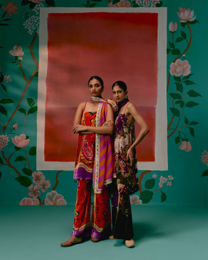 Tangerine & Purple Floral Kurta Set Buy Tangerine & Purple Floral Kurta Set from C&W | Kurta/Kurta Sets for Women by Label Mogra in purple color for women in Singapore