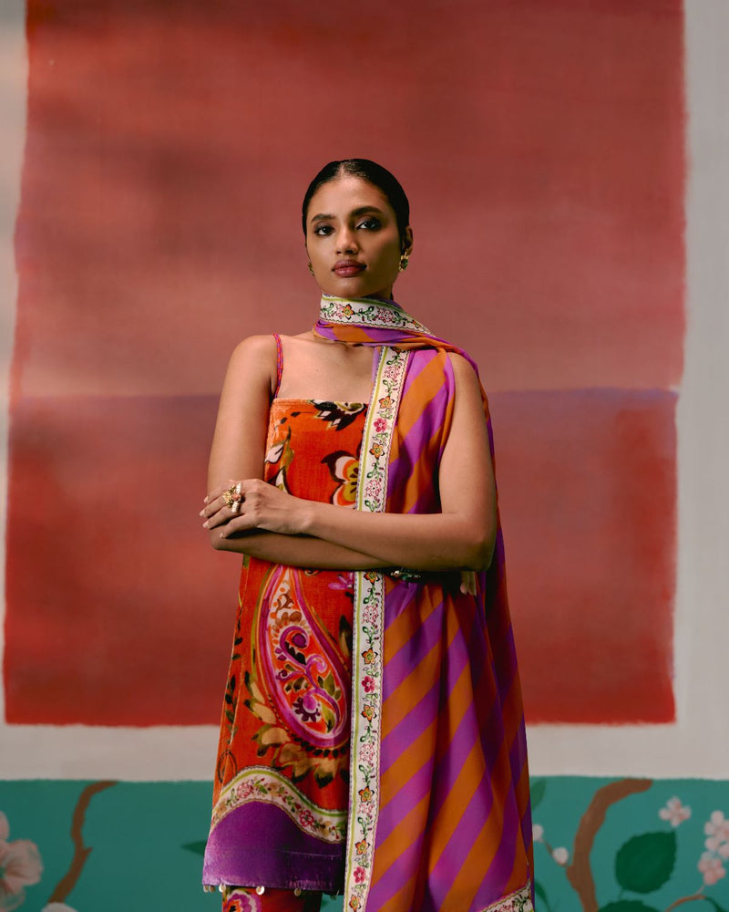 Tangerine & Purple Floral Kurta Set Buy Tangerine & Purple Floral Kurta Set from C&W | Kurta/Kurta Sets for Women by Label Mogra in purple color for women in Singapore