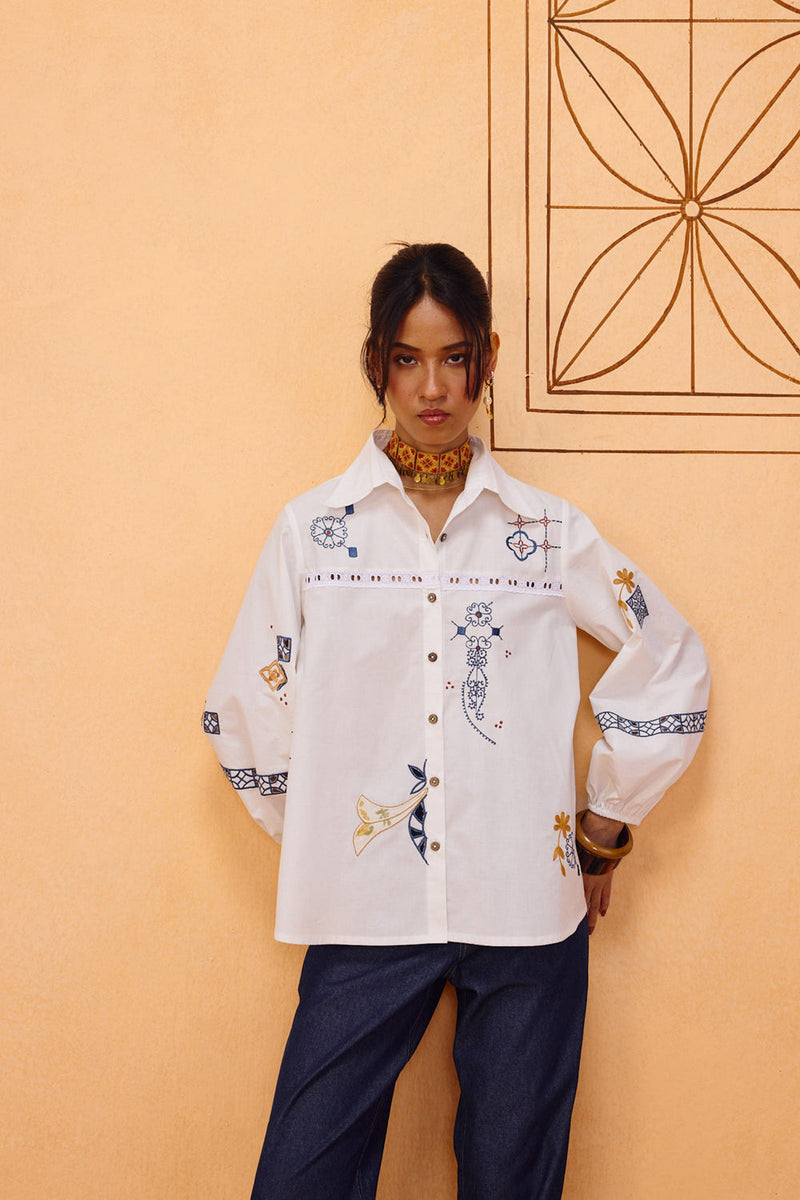 The Foundation Organic Cotton Shirt poplin top/shirt by SUI in white for women in Singapore