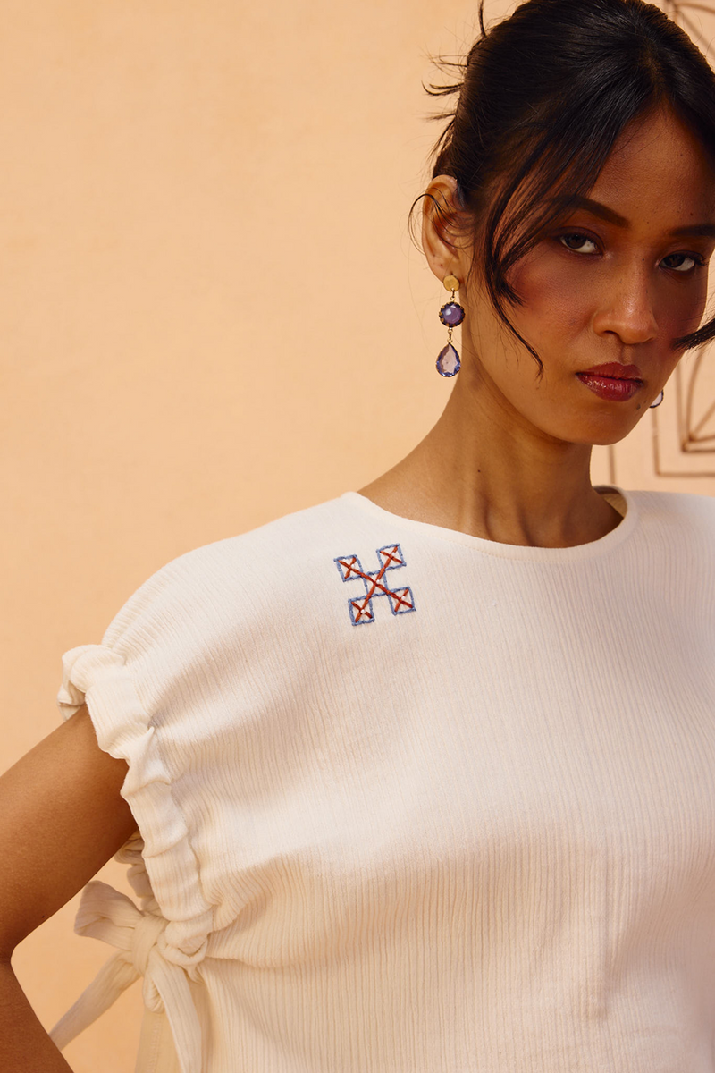 The Frame Organic Cotton Top double gauze top/shirt by SUI in off-white for women in Singapore