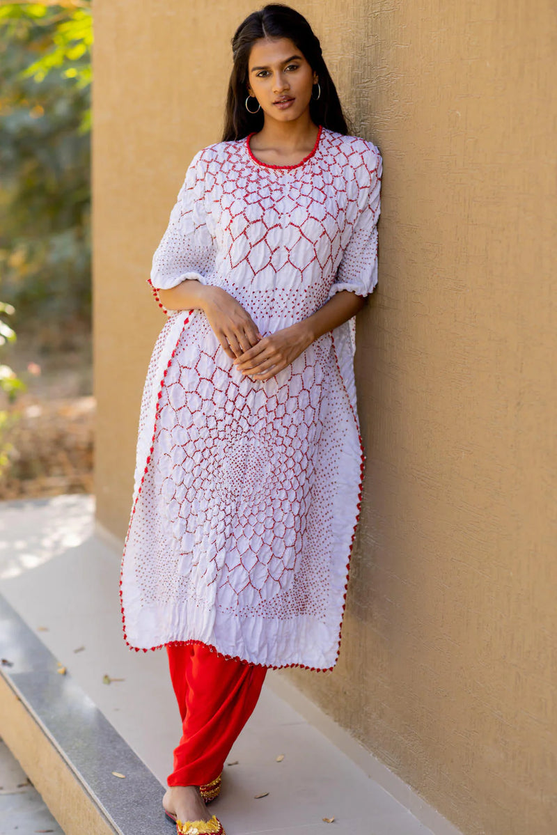 THREE FLOWERS KAFTAN-WHITE silk by Dyelogue in white color for women in Singapore