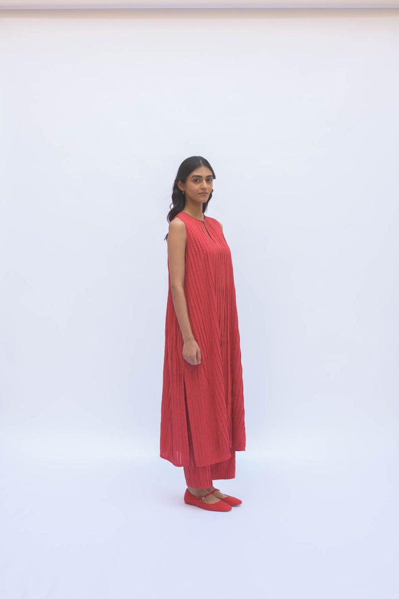 LAAL NEELI KURTA SET cotton by TOKREE in red color for women in Singapore