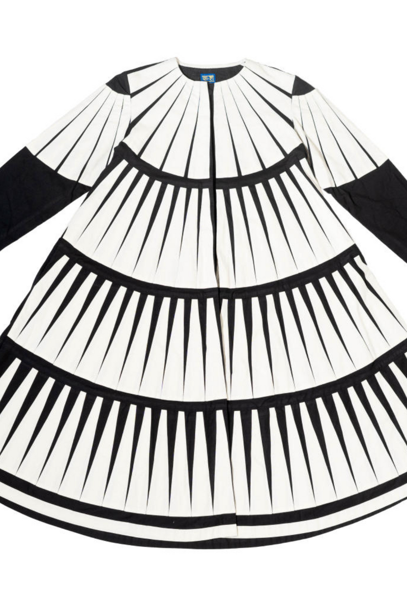 Trikon Jacket - B&W cotton by Ka-Sha in black color for women in Singapore