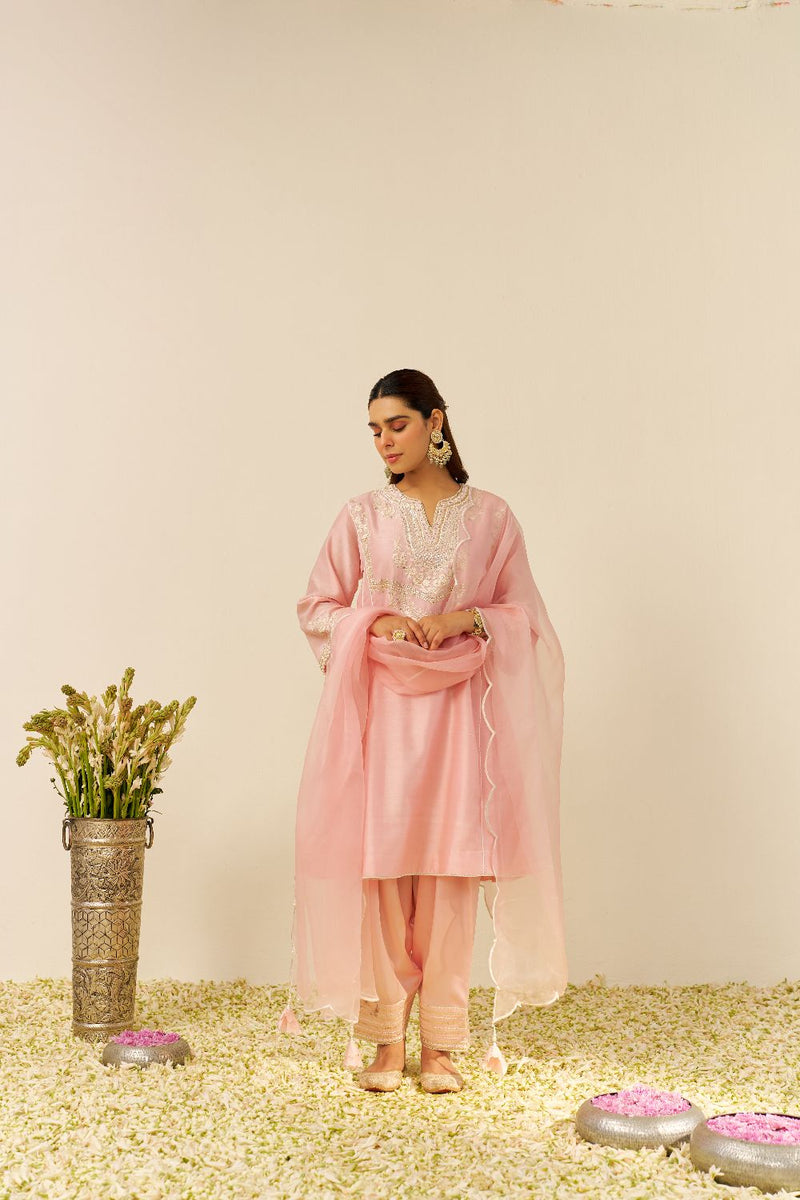 Aiza - Short Chauga With Salwar-Blush Pink silk by SHEETAL BATRA in blush color for women in Singapore