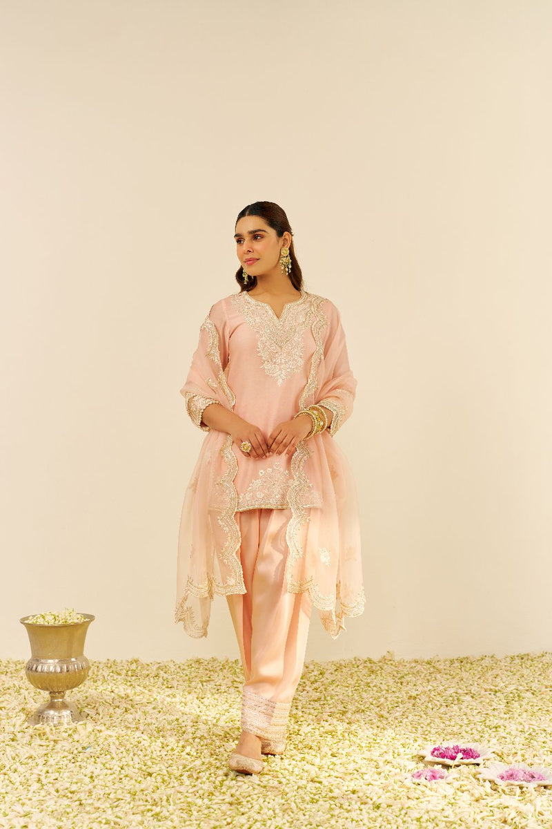 Haniya - Short Kurta With Salwar And Dupatta-Off Rose silk by SHEETAL BATRA in pink color for women in Singapore