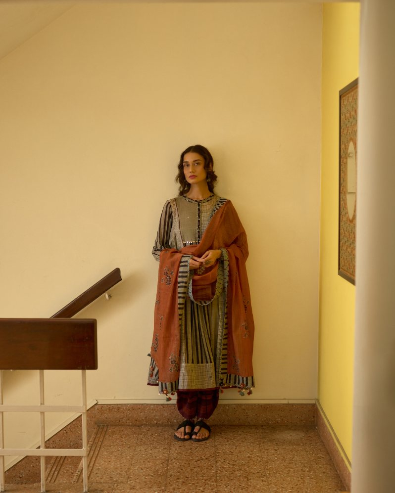 Asha Kurta silk cotton jamdani kurta/kurta set by SWATTI KAPOOR in white for women in Singapore