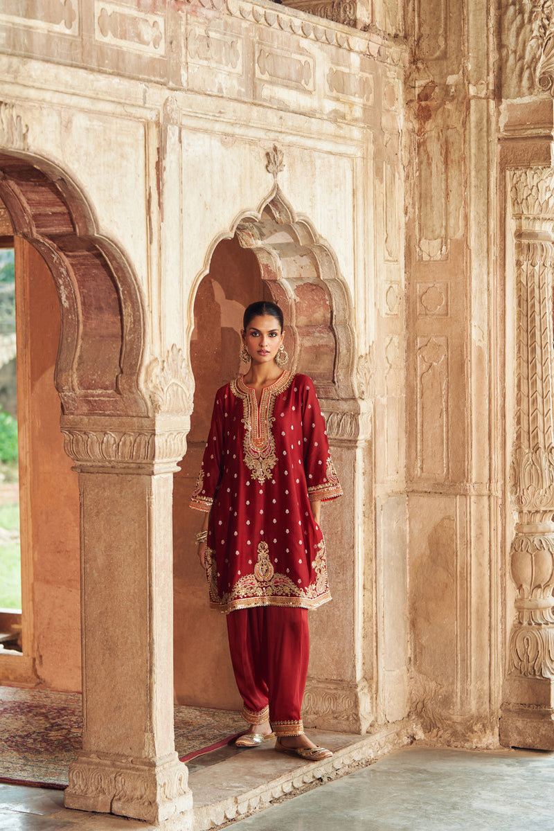 MEHWISH - DEEP RED SHORT KURTA WITH SALWAR AND DUPATTA chanderi silk kurta/kurta set by SHEETAL BATRA in red for women in Singapore