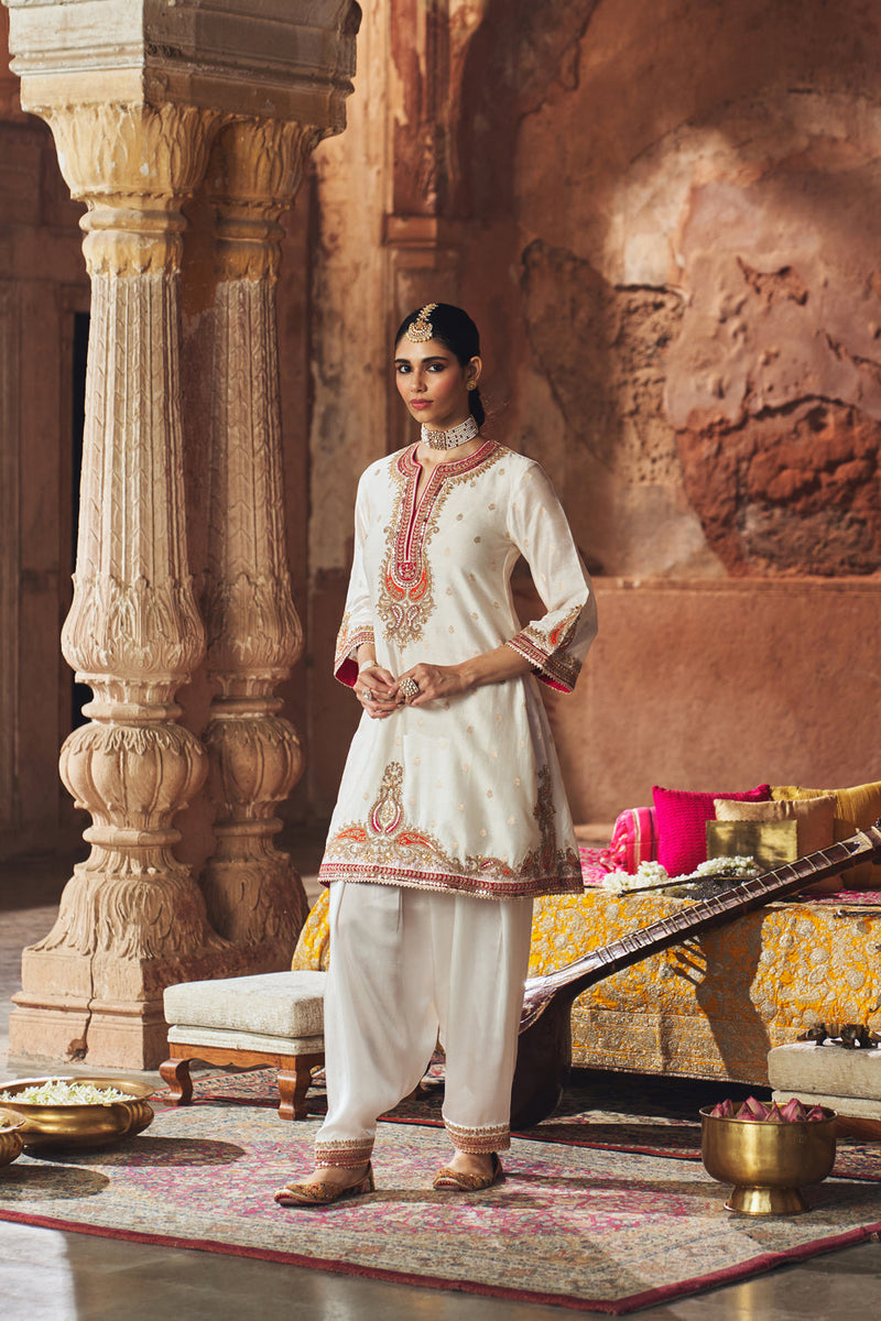 MEHWISH - DAISY IVORY SHORT KURTA WITH SALWAR AND DUPATTA chanderi silk kurta/kurta set by SHEETAL BATRA in ivory for women in Singapore