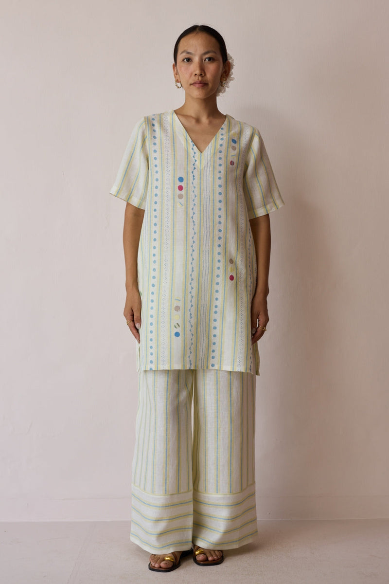 Selle Linen Applique Kurta Set-Ivory linen co-ord set by Manan in ivory for women in Singapore