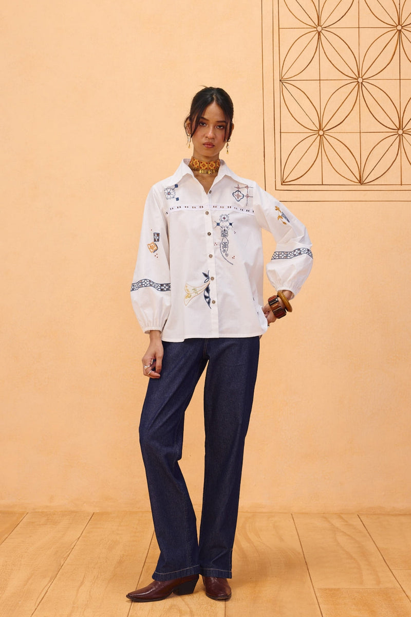 The Foundation Organic Cotton Shirt poplin top/shirt by SUI in white for women in Singapore