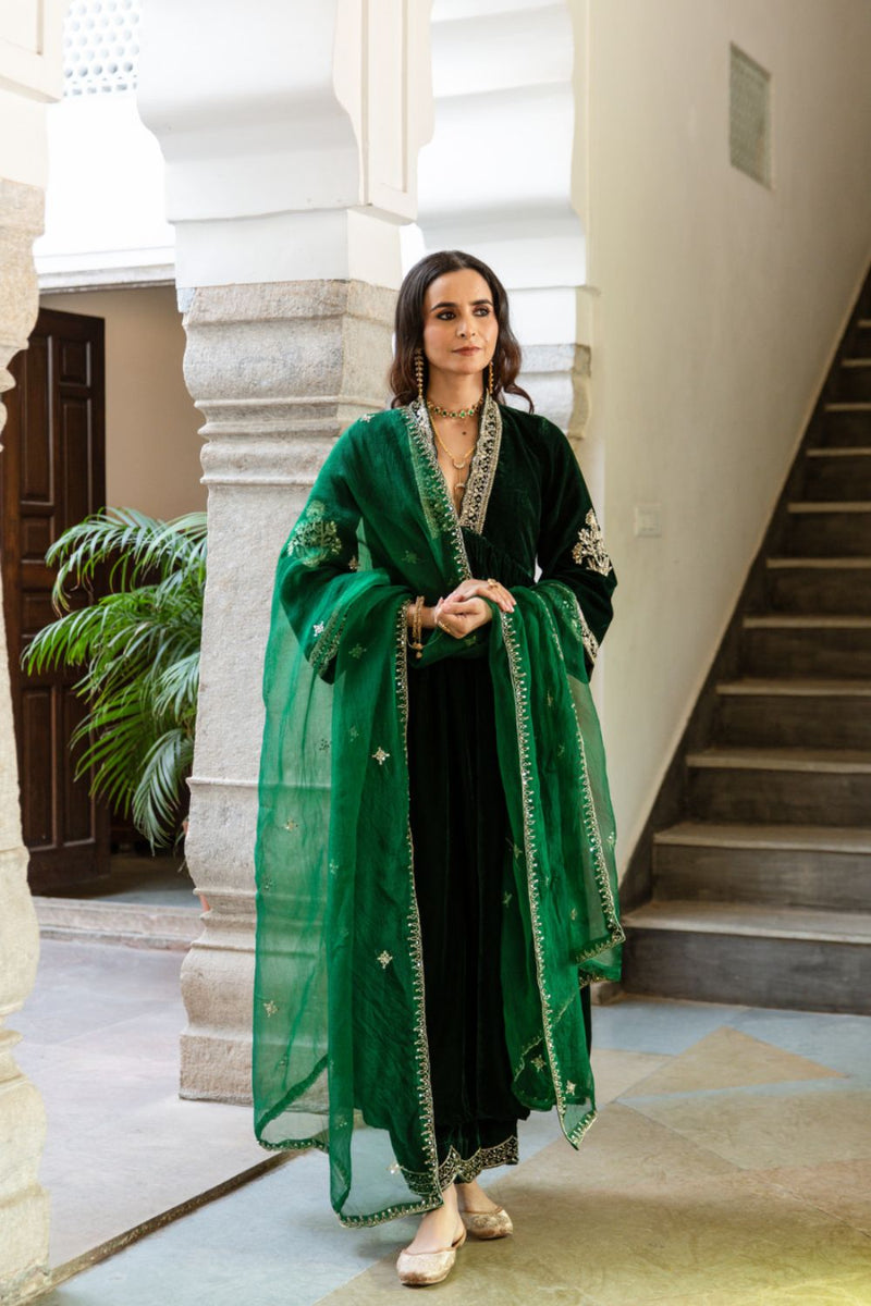 Khizaan Panna - Velvet Embroidered Suit Set Buy Khizaan Panna - Velvet Embroidered Suit Set from C&W | Kurta/Kurta Sets for Women by Maison Shefali in green color for women in Singapore