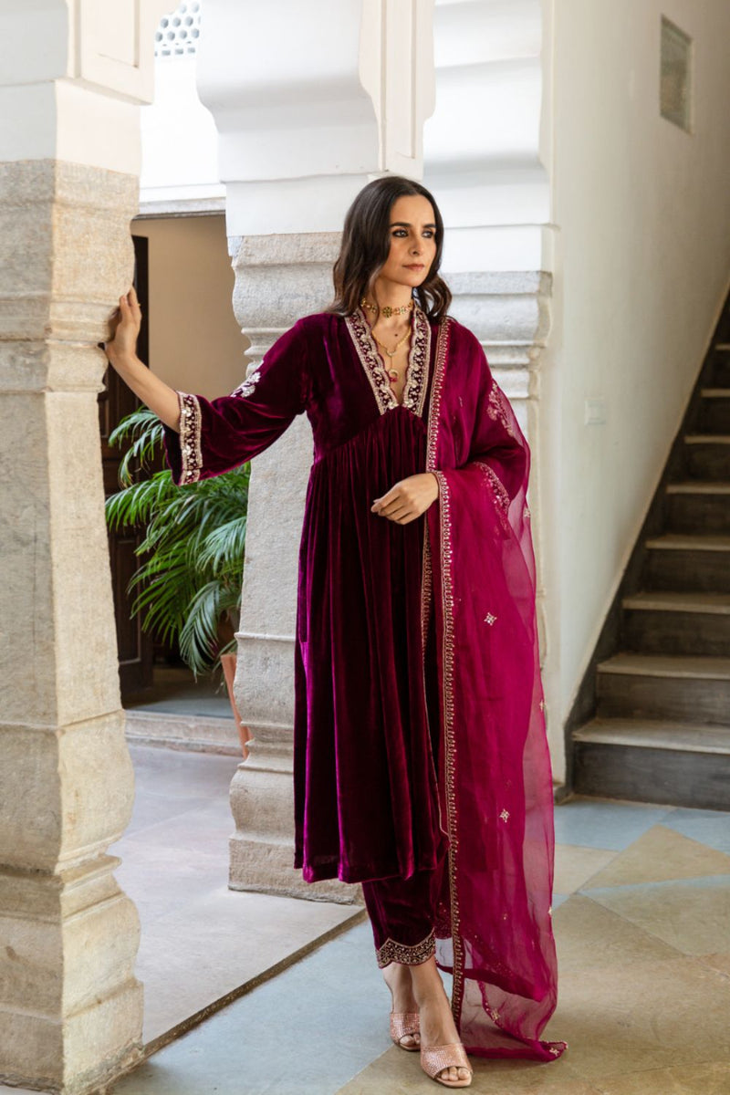 Khizaan - Velvet Embroidered Suit Set Buy Khizaan - Velvet Embroidered Suit Set from C&W | Kurta/Kurta Sets for Women by Maison Shefali in purple color for women in Singapore