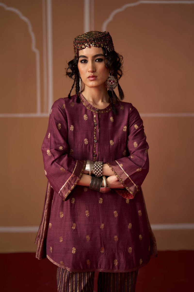 Oorja Kurta chanderi kurta/kurta set by SWATTI KAPOOR in plum for women in Singapore