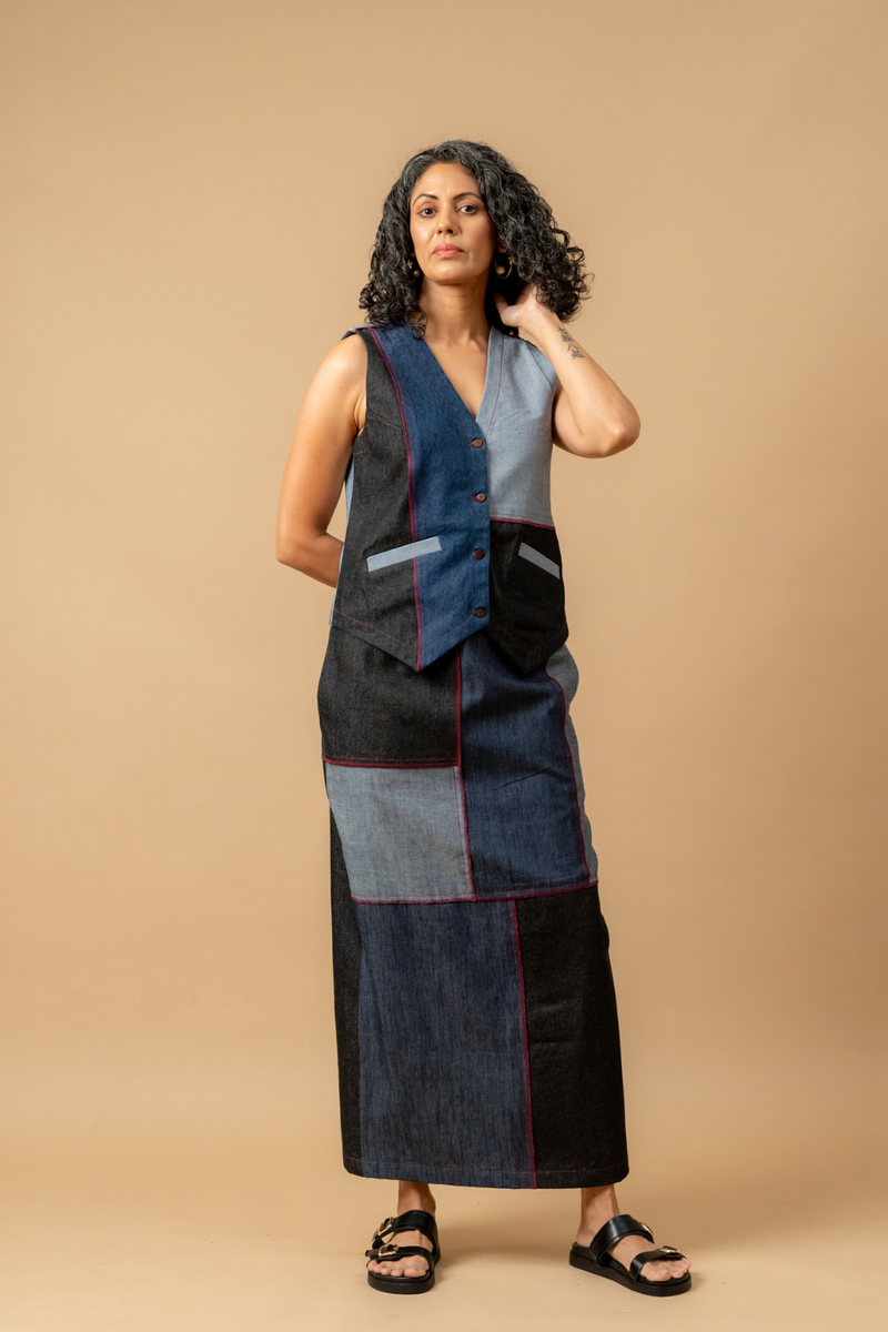 Abby denim patch skirt by Doodlage in navy color for women in Singapore