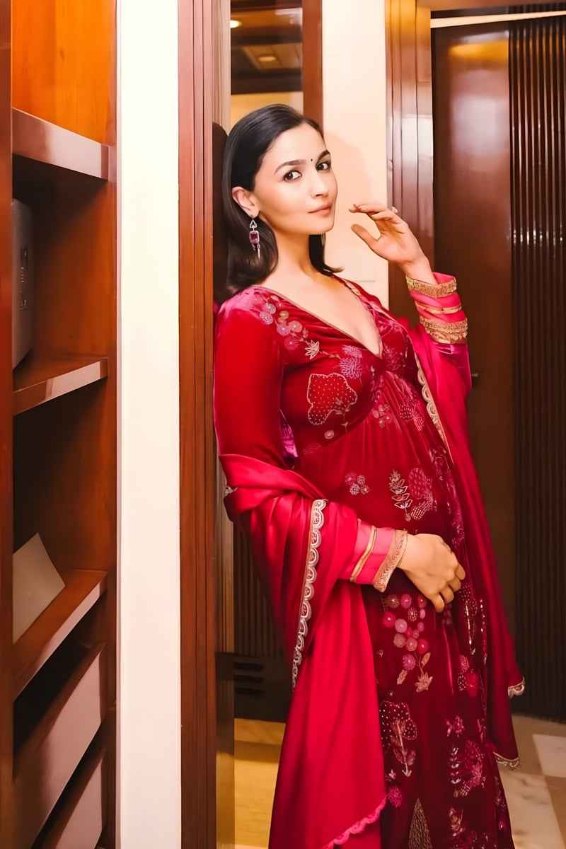 Nadira Jester Red Alia Velvet Set