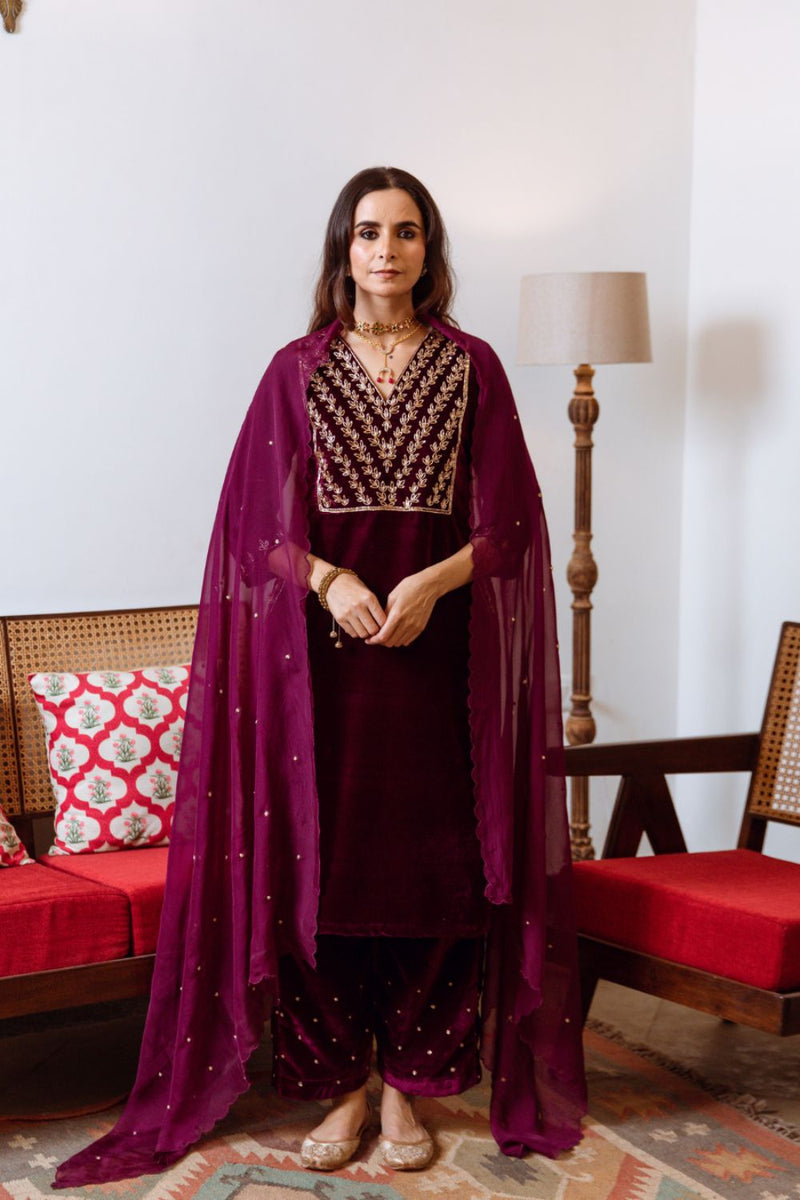 Roya - Velvet Embroidered Suit Set Buy Roya - Velvet Embroidered Suit Set from C&W | Kurta/Kurta Sets for Women by Maison Shefali in purple color for women in Singapore
