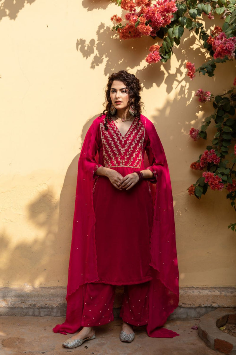 Roya Gulabi - Velvet Embroidered Suit Set Buy Roya Gulabi - Velvet Embroidered Suit Set from C&W | Kurta/Kurta Sets for Women by Maison Shefali in red color for women in Singapore