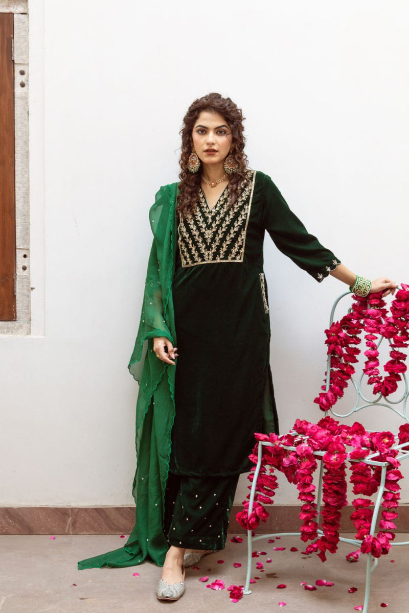 Roya Panna - Velvet Embroidered Suit Set Buy Roya Panna - Velvet Embroidered Suit Set from C&W | Kurta/Kurta Sets for Women by Maison Shefali in green color for women in Singapore