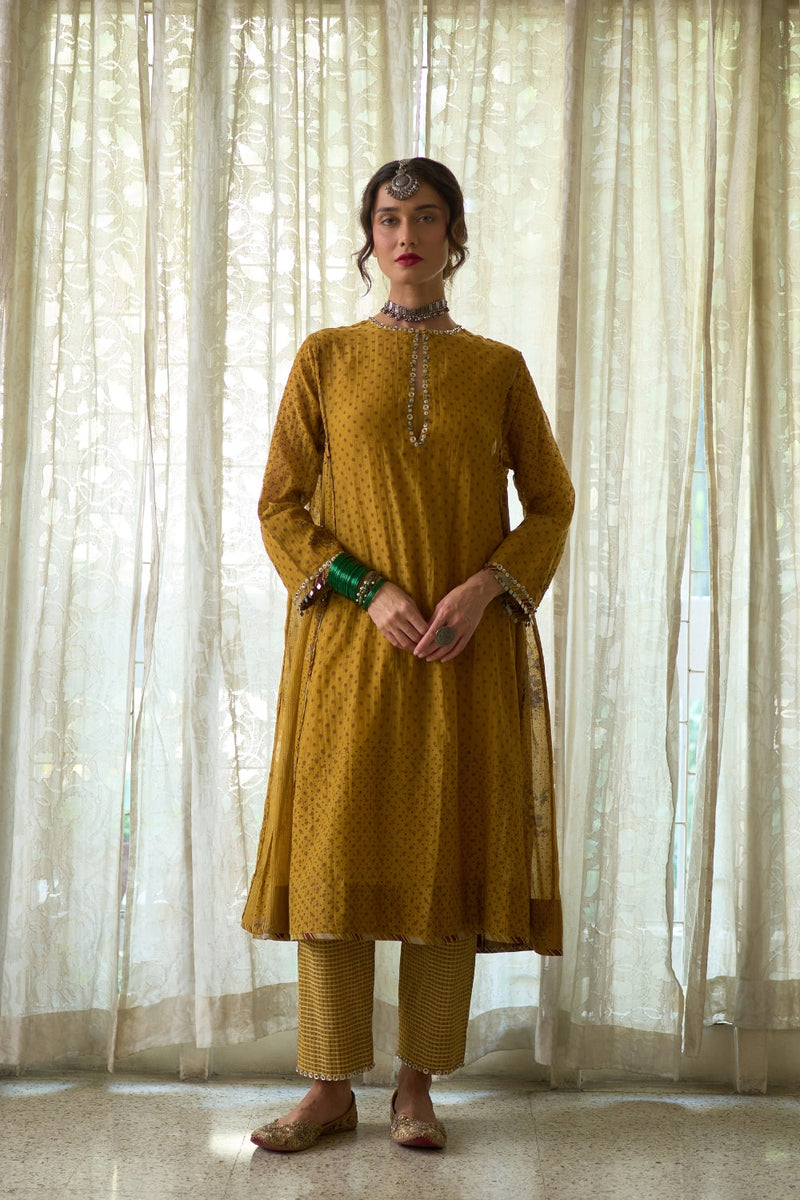 Kuhu Kurta chanderi kurta/kurta set by SWATTI KAPOOR in yellow for women in Singapore