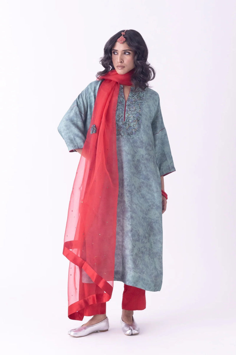 Zari-Dupatta silk organza dupatta by Shades of India in red for women in Singapore