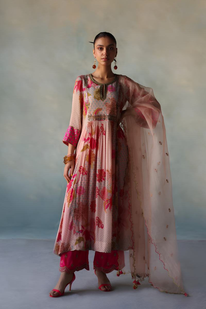 GUL NUDE PINK YOKE CHECK SLEEVE KURTA SET