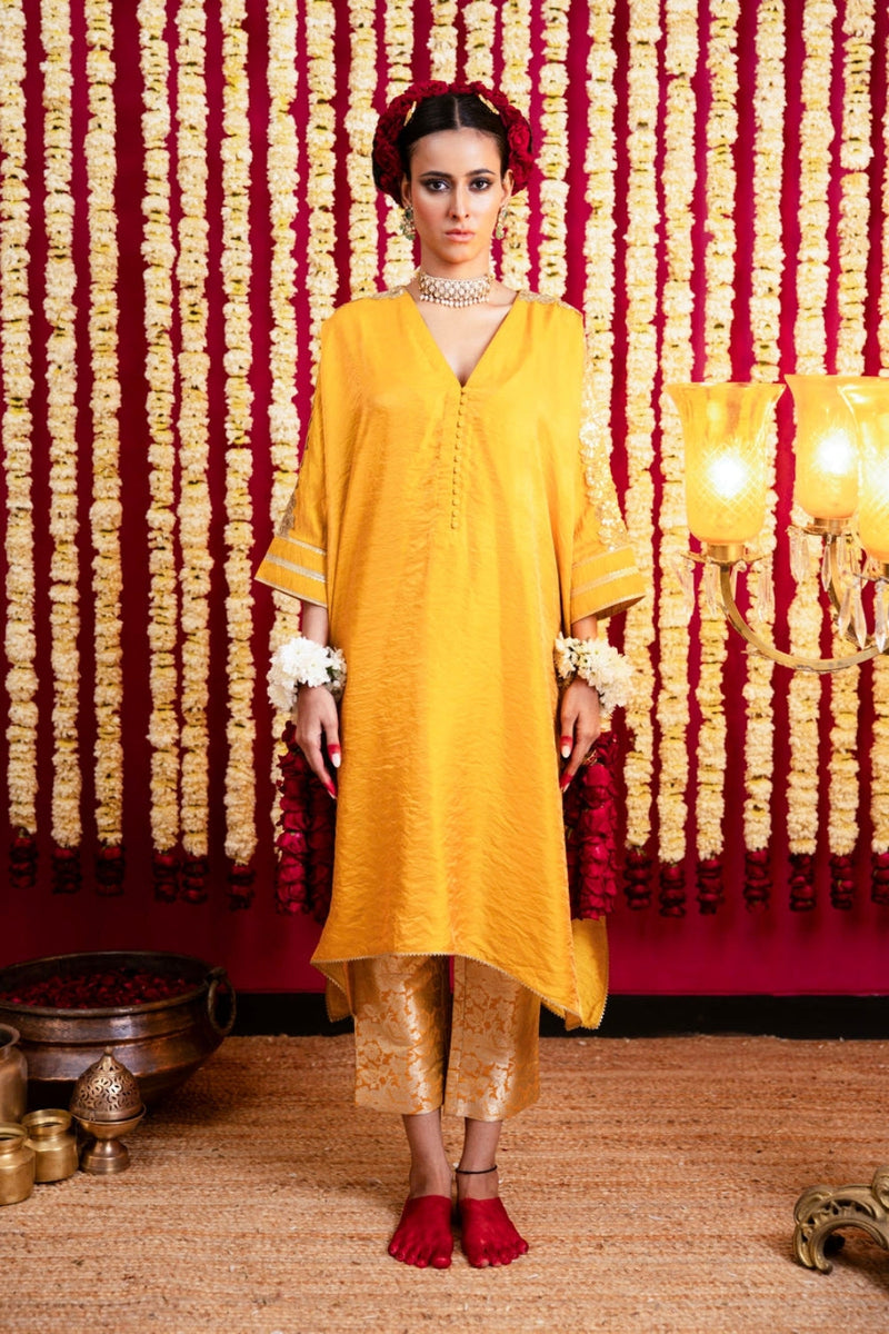Shimmer Crêpe Tunic & Brocade Pants Set-Yellow crepe kurta/kurta set by Sabo by Sabina in yellow for women in Singapore