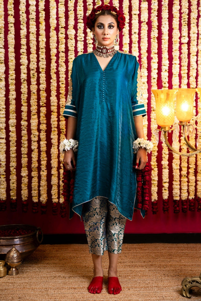 Shimmer Crêpe Tunic & Brocade Pants Set-Peacock Blue (2 Tone) crepe kurta/kurta set by Sabo by Sabina in blue for women in Singapore