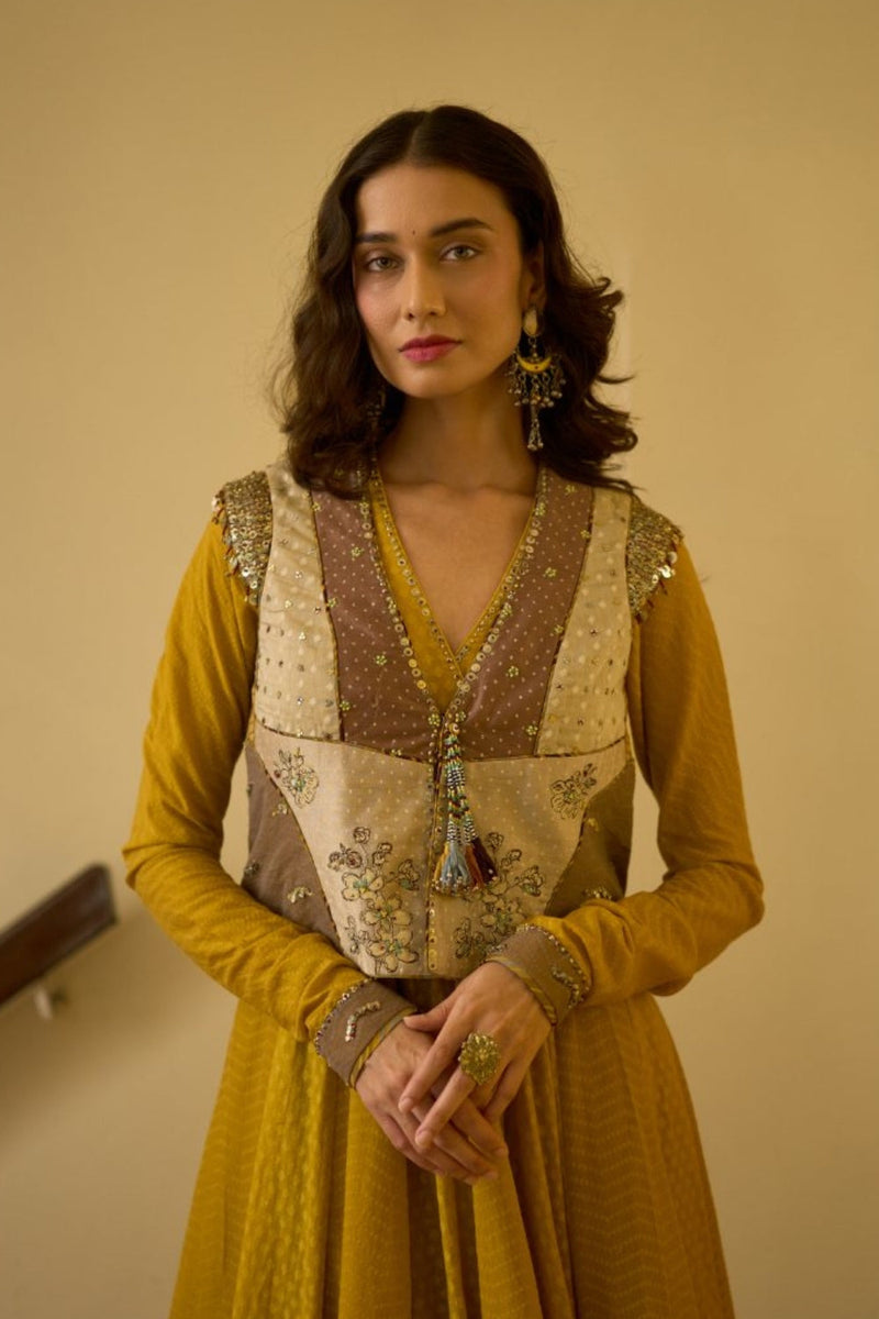 Alka Gilet chanderi indo-western by SWATTI KAPOOR in yellow for women in Singapore