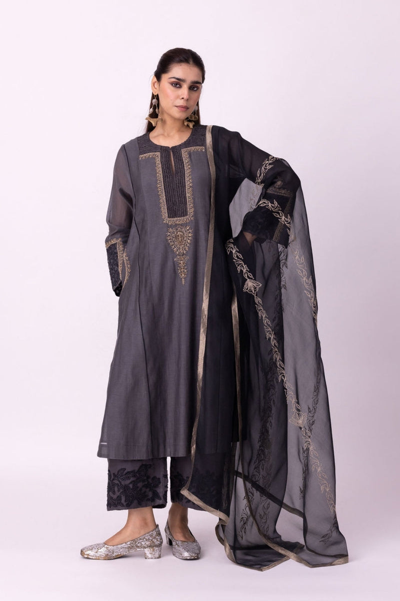 Saba Dupatta organza dupatta by Shades of India in black for women in Singapore