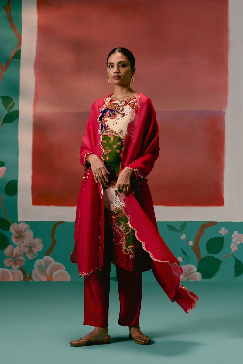 Paisley Velvet Kurta Set Buy Paisley Velvet Kurta Set from C&W | Kurta/Kurta Sets for Women by Label Mogra in red color for women in Singapore