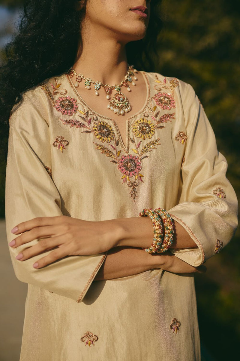 VANYA & BANI KURTA & PANT