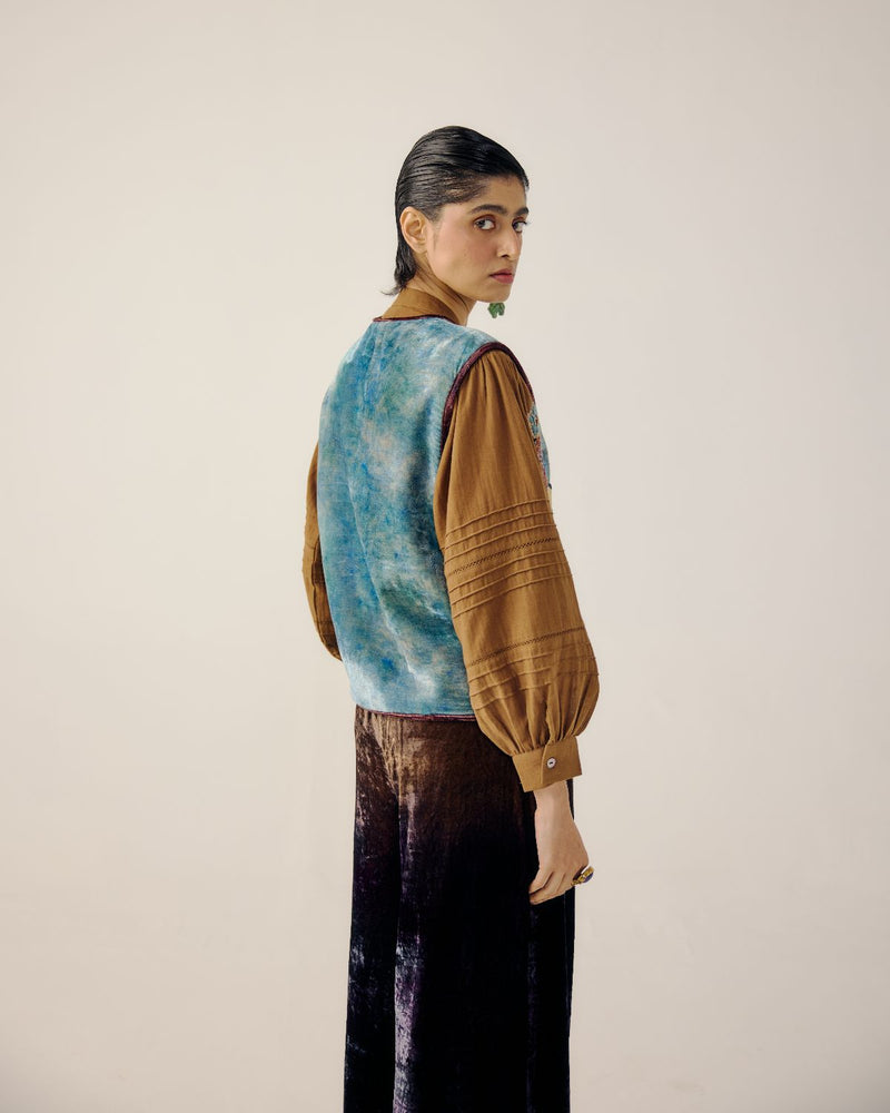 VEST-Sea Shore Appl by CORD for women in Singapore
