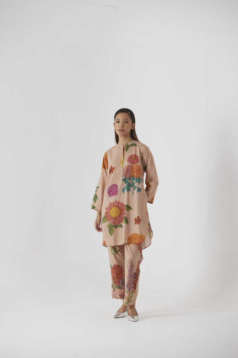 VINTAGE GARDEN SHORT KURTA SET cotton by Yam in beige color for women in Singapore