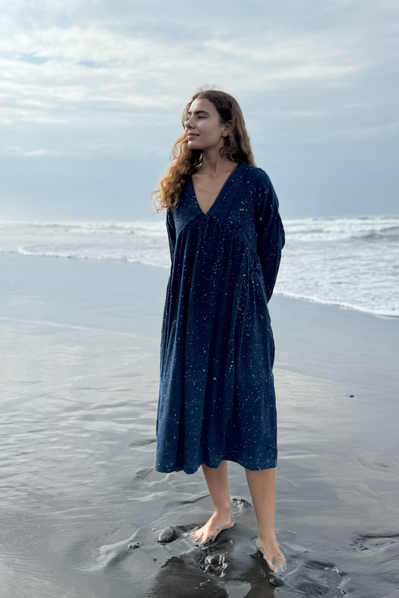 Vintage Collar Dress x Erica cotton by World of Crow for women in Singapore
