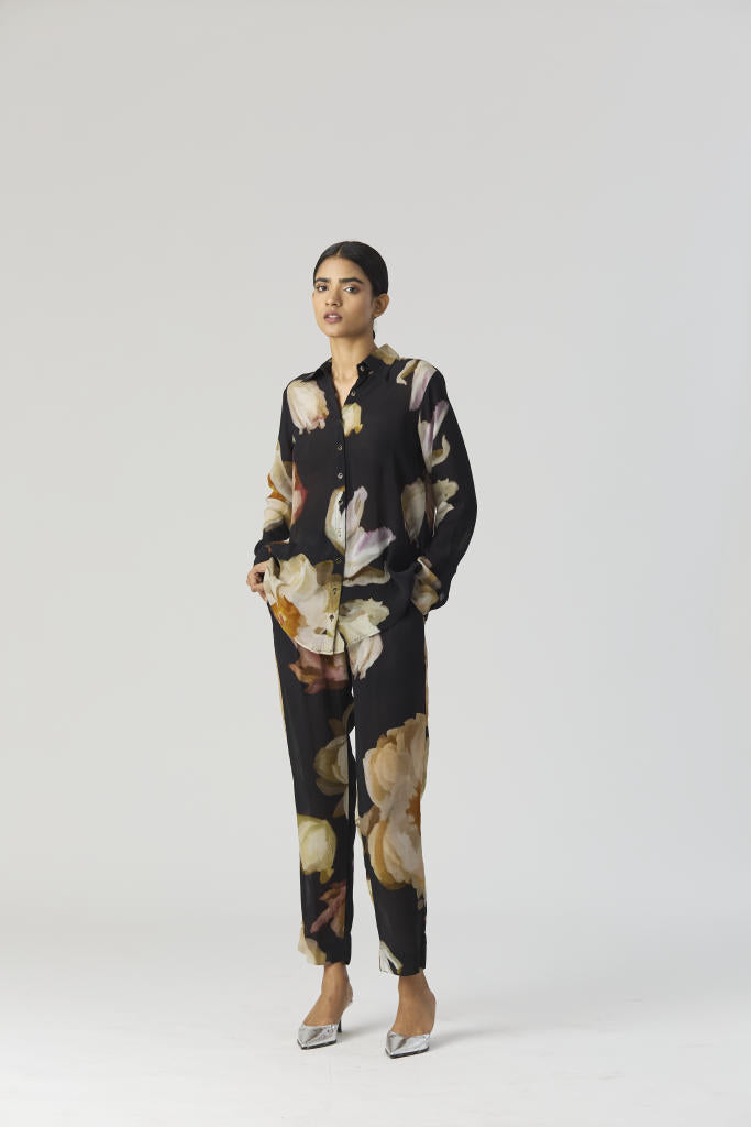 VIVA FIORI CO-ORD SET by Yam in black color for women in Singapore