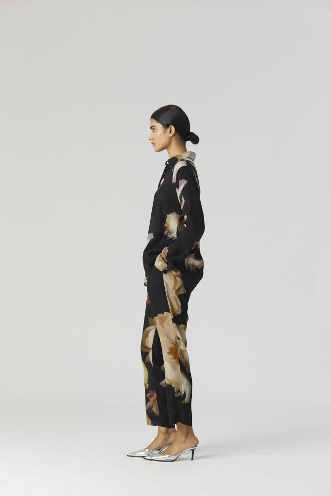 VIVA FIORI CO-ORD SET by Yam in black color for women in Singapore