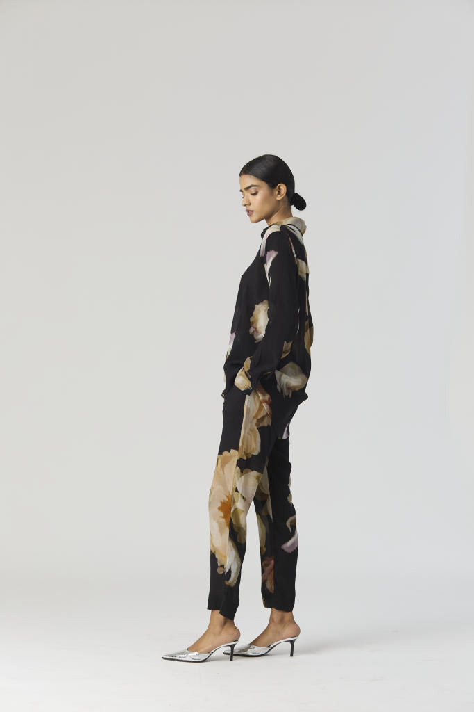 VIVA FIORI CO-ORD SET by Yam in black color for women in Singapore