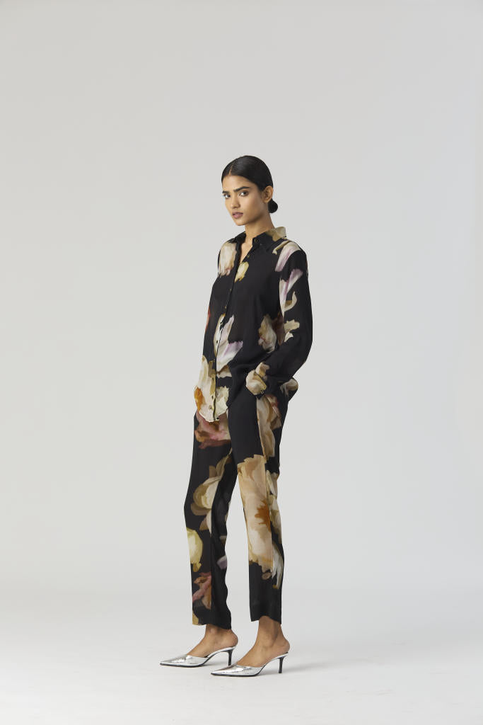 VIVA FIORI CO-ORD SET by Yam in black color for women in Singapore