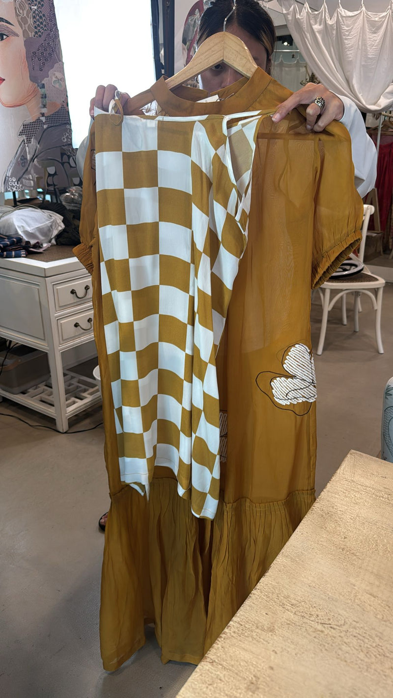 TCMPOP26-19 BOTTOM FRILL DRESS-Size M