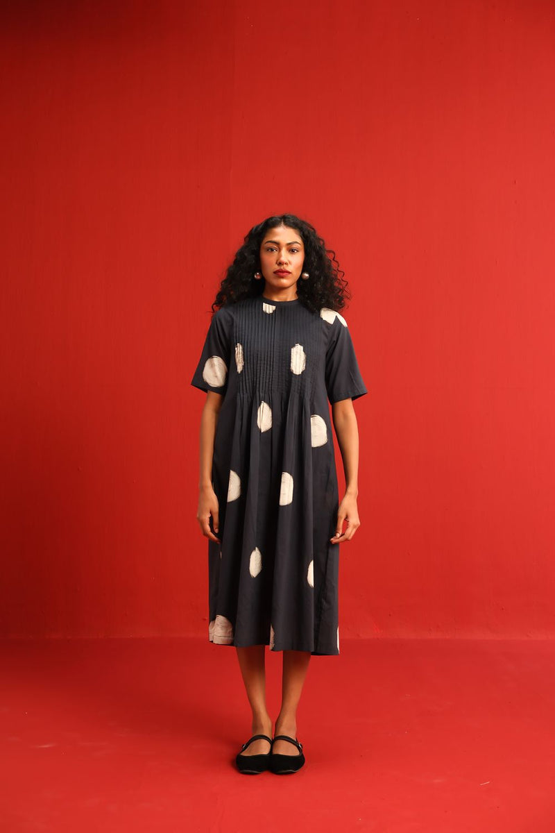 Ginger Dress cotton by Yam in black color for women in Singapore