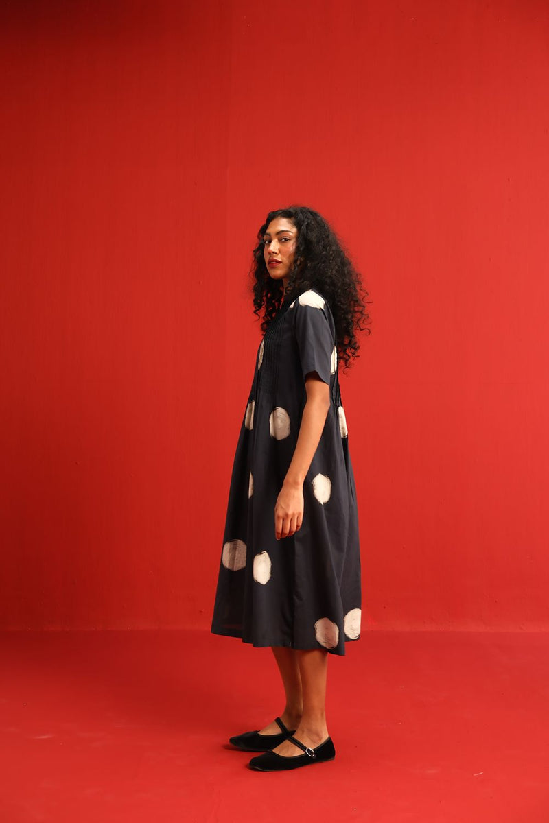 Ginger Dress cotton by Yam in black color for women in Singapore