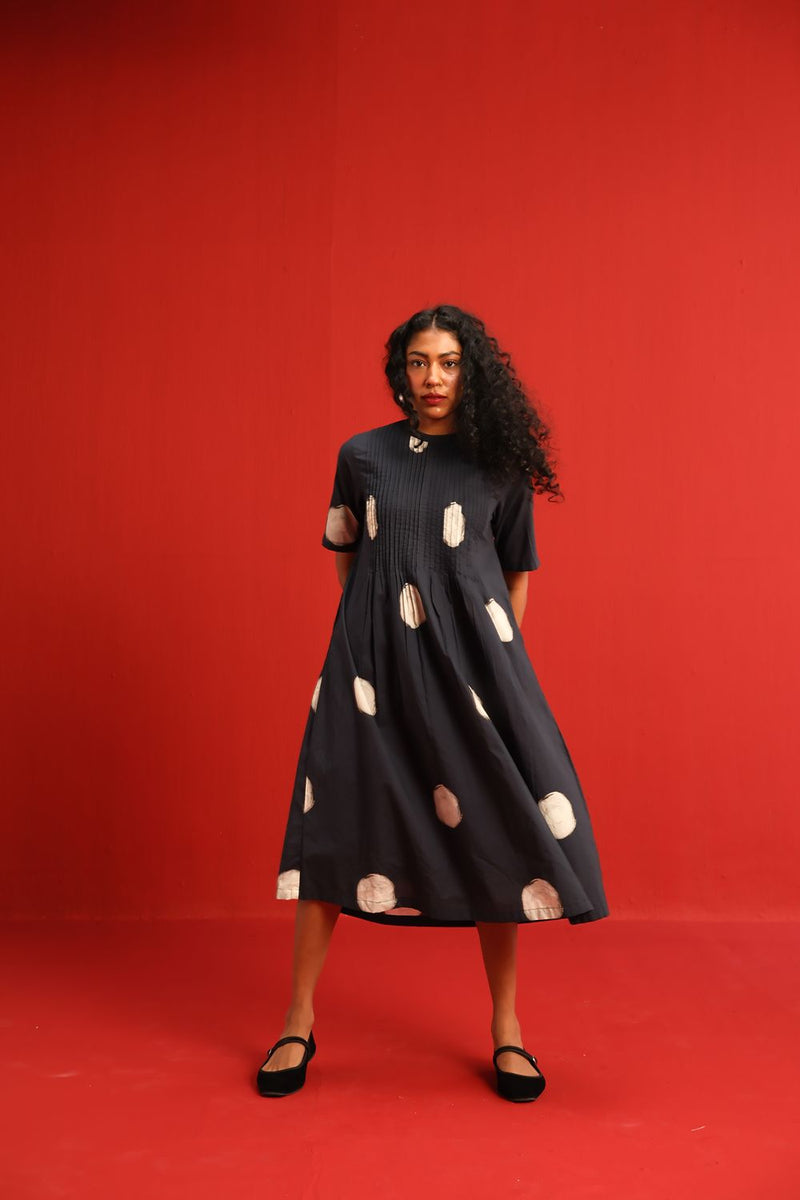 Ginger Dress cotton by Yam in black color for women in Singapore