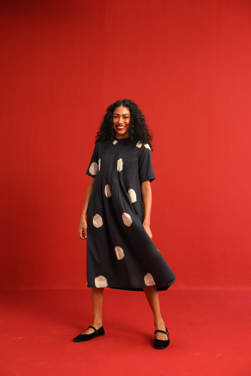 Ginger Dress cotton by Yam in black color for women in Singapore