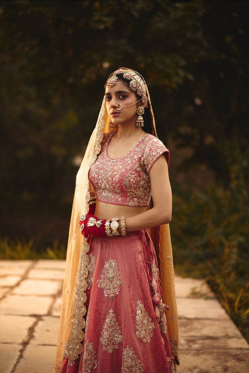 ZAIRA DUPATTA