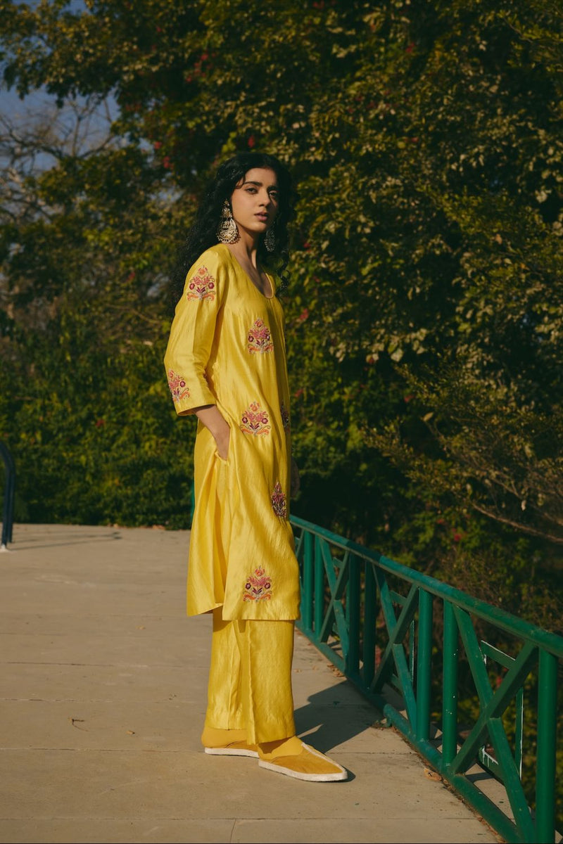 ZUHRA & REHA KURTA & PANT