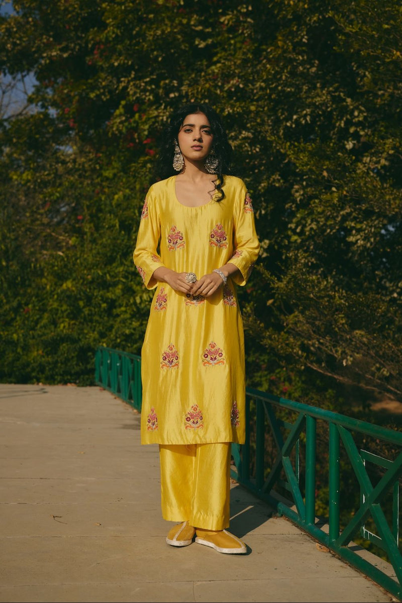 ZUHRA & REHA KURTA & PANT